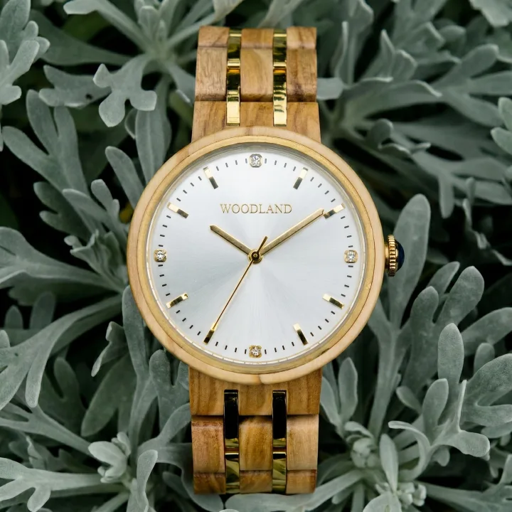 Victoria wooden watch